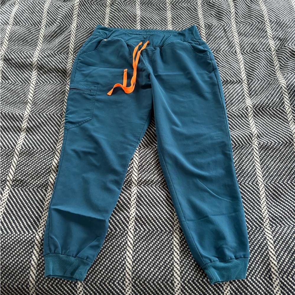 Figs Zamora scrub pants